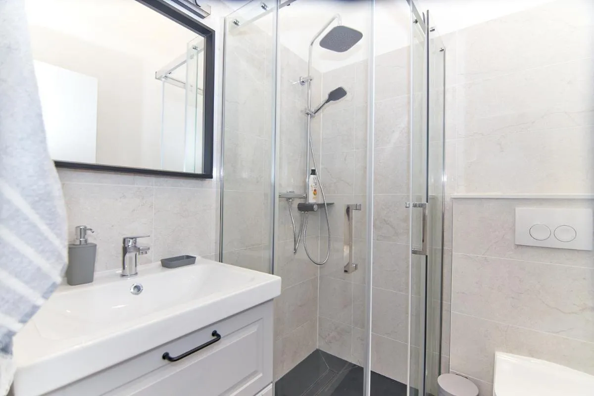 Image 6 of APARTMENT ORIJA