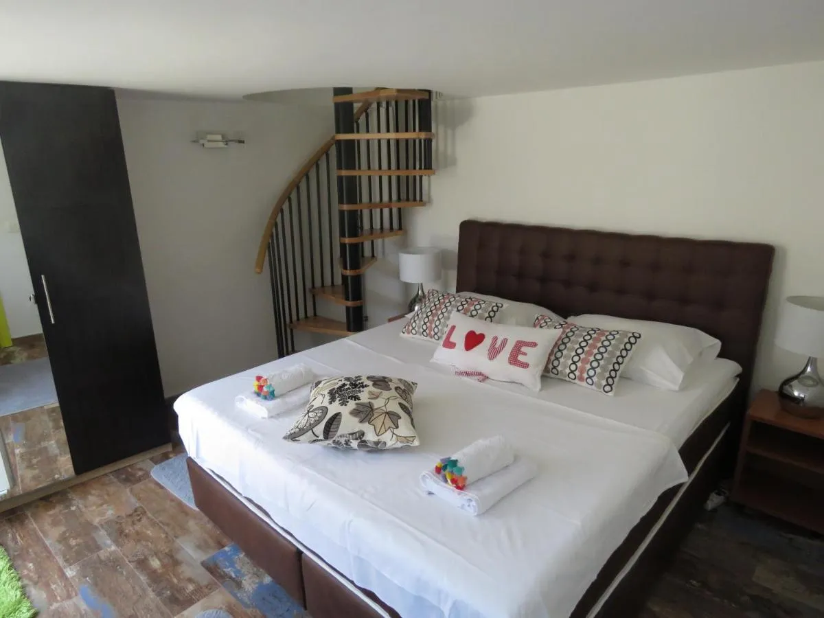 Image 1 of Apartman Crnica