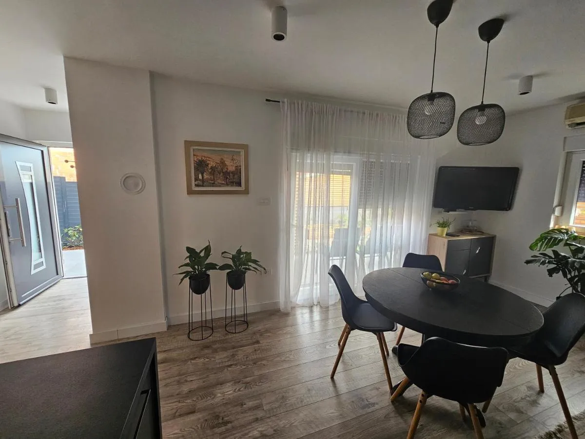 Image 4 of Apartman Laura