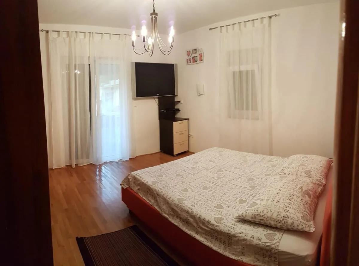Image 2 of Apartman Leon