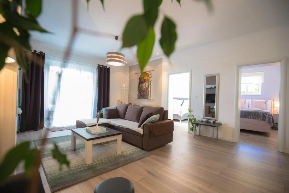 Image 1 of Apartman Luna
