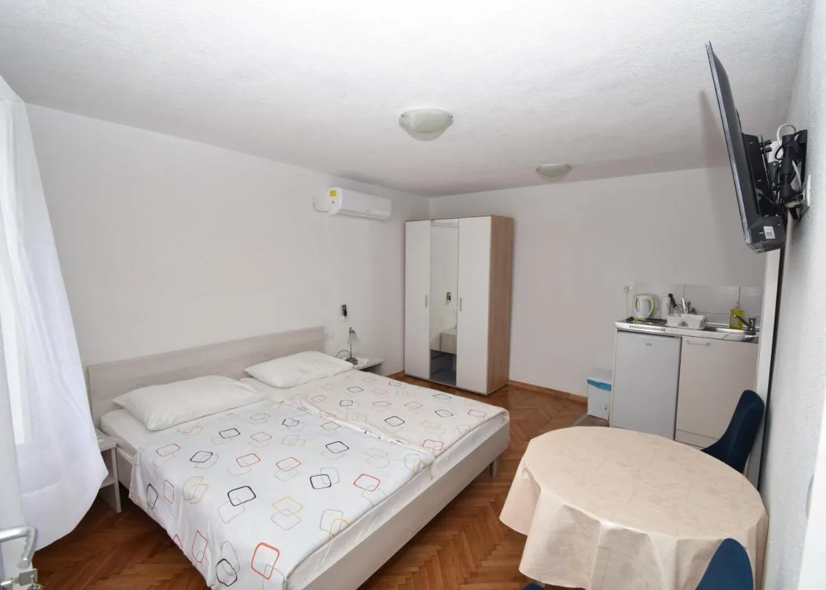 Image 1 of Apartmani Mihaela