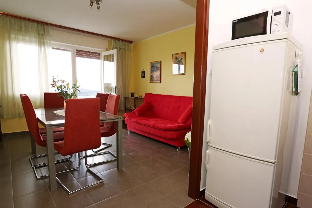 Image 4 of Apartment Boni