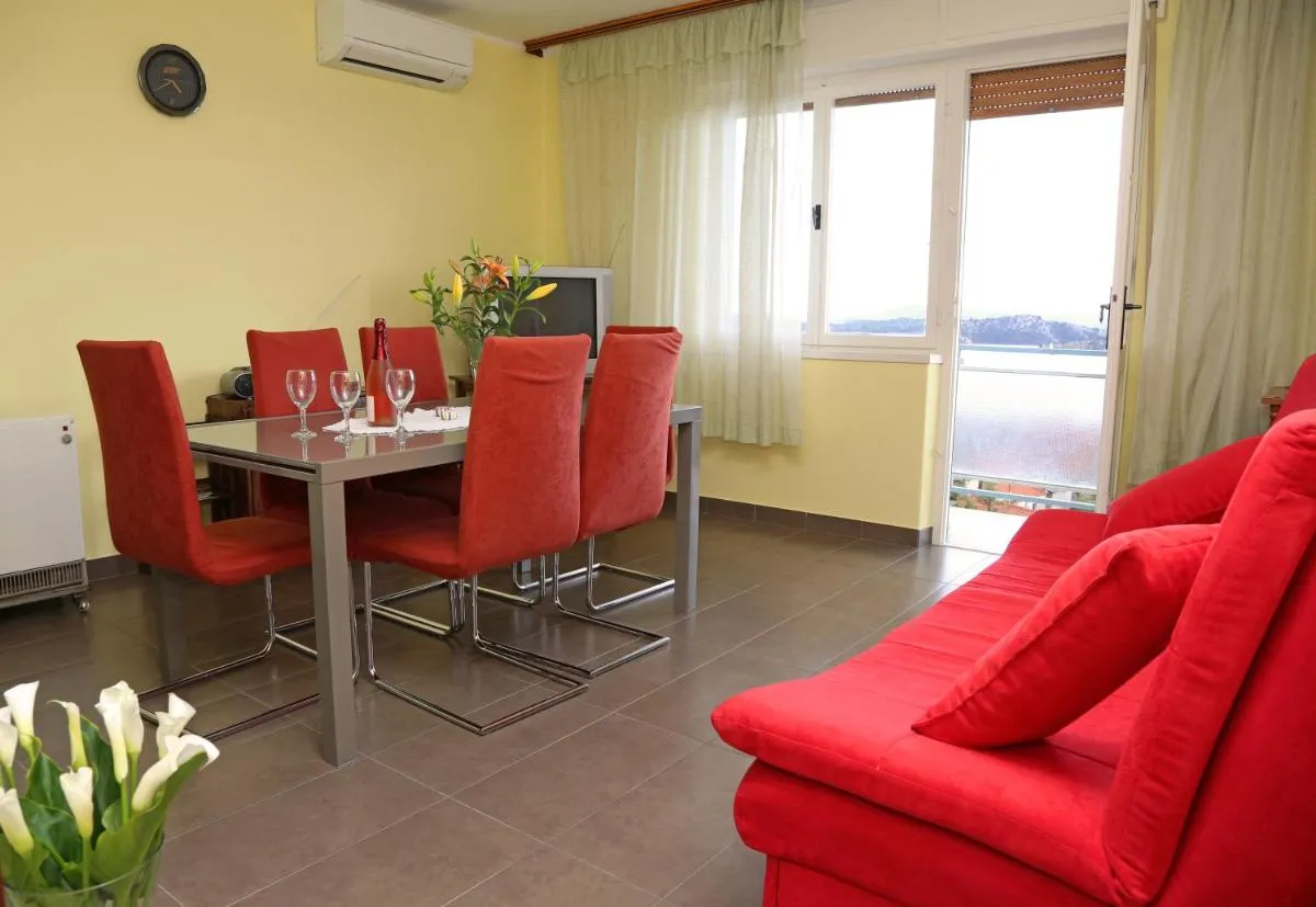 Image 3 of Apartment Boni