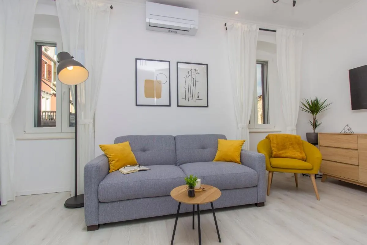 Image 4 of Apartment Ena ,city center