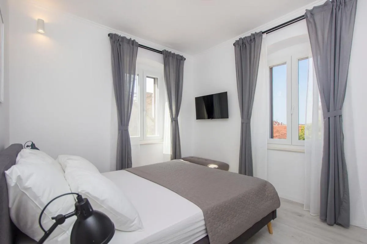Image 6 of Apartment Ena ,city center