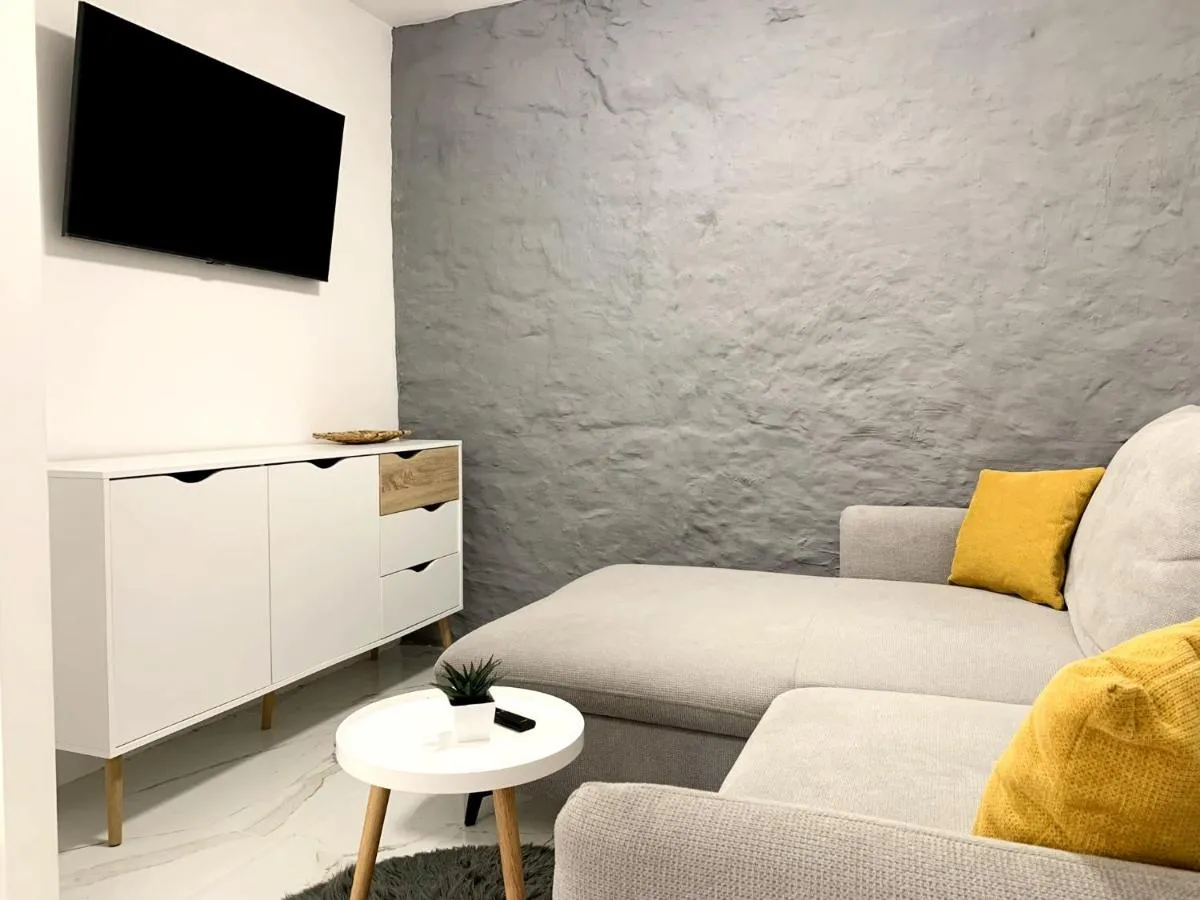 Image 2 of Apartment Mišo