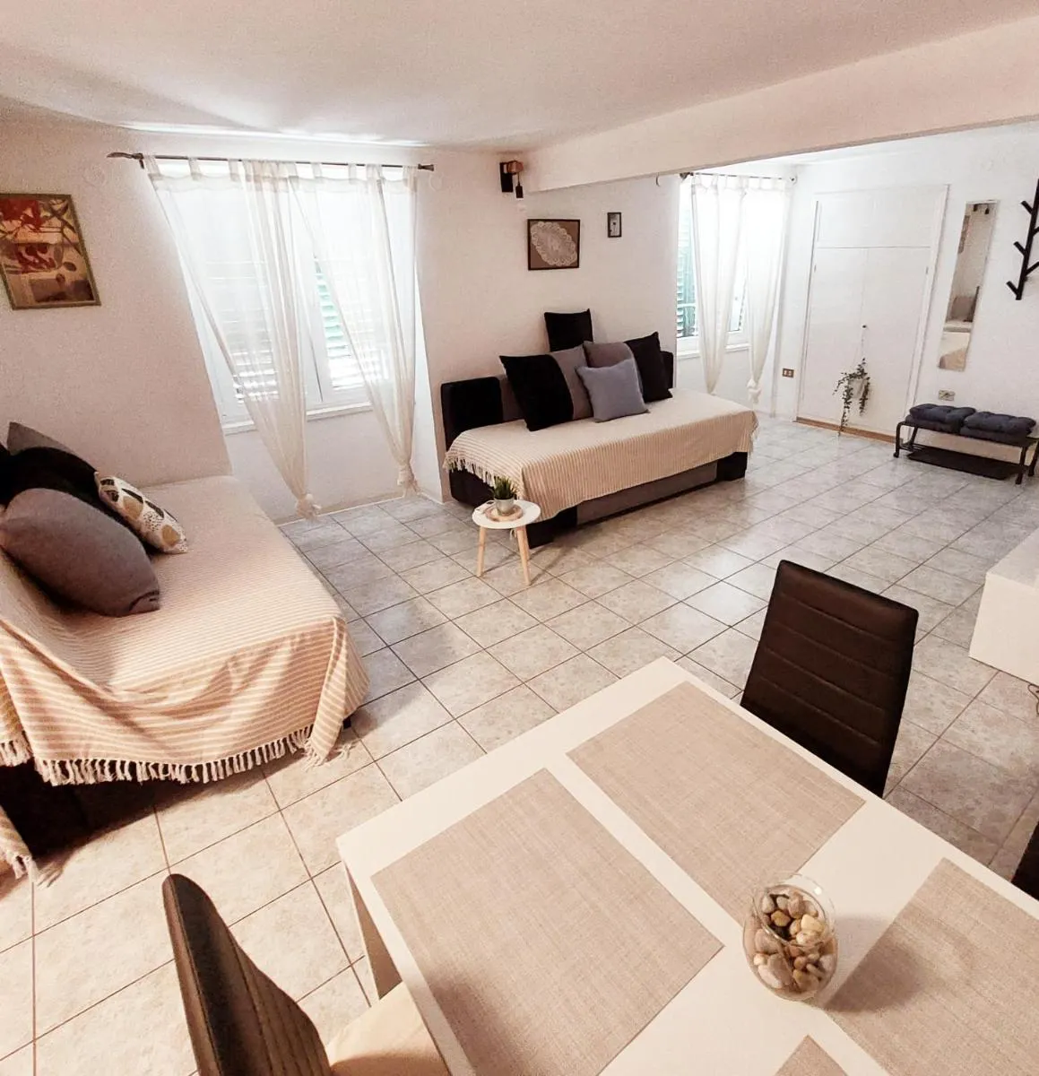 Image 4 of Apartment Obala
