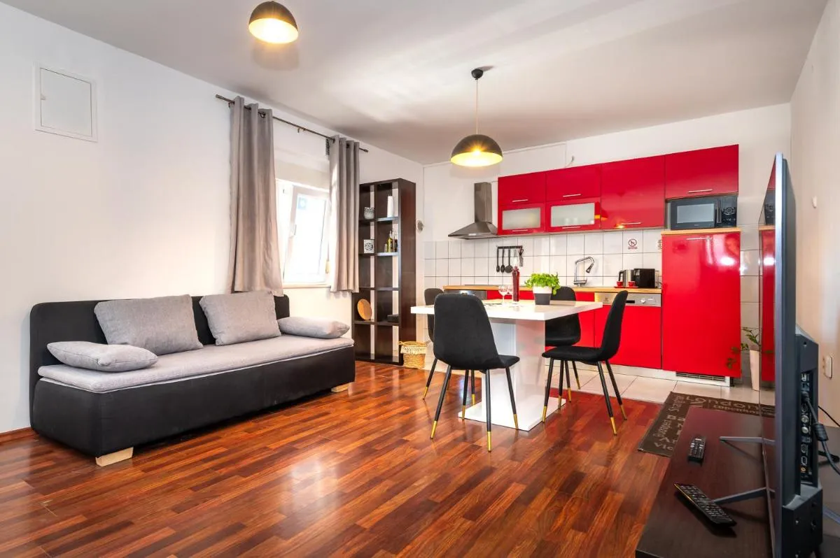 Image 4 of Apartments Mrvica with NEW POOL and free parking