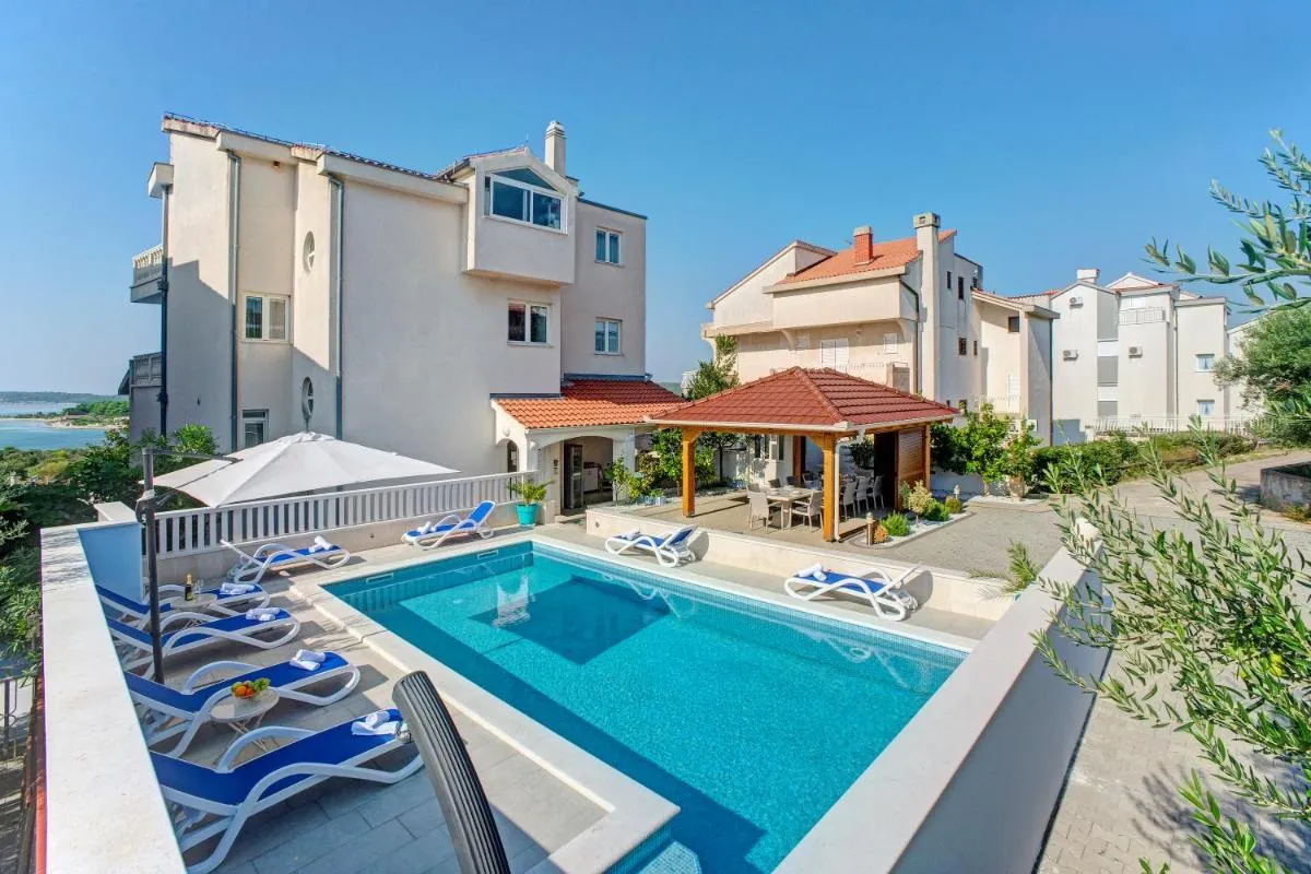 Image 2 of Apartments Plavi Biser