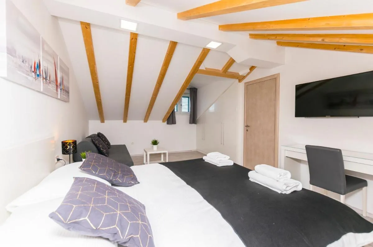Image 1 of Apartments and Rooms Adriatic Suites