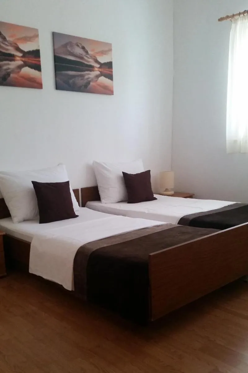 Image 6 of Apartments by the sea Grebastica, Sibenik – 4254