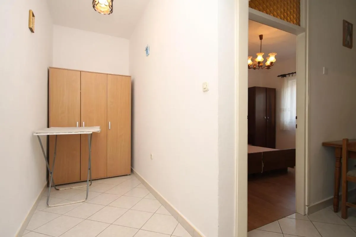 Image 1 of Apartments by the sea Grebastica, Sibenik – 4254