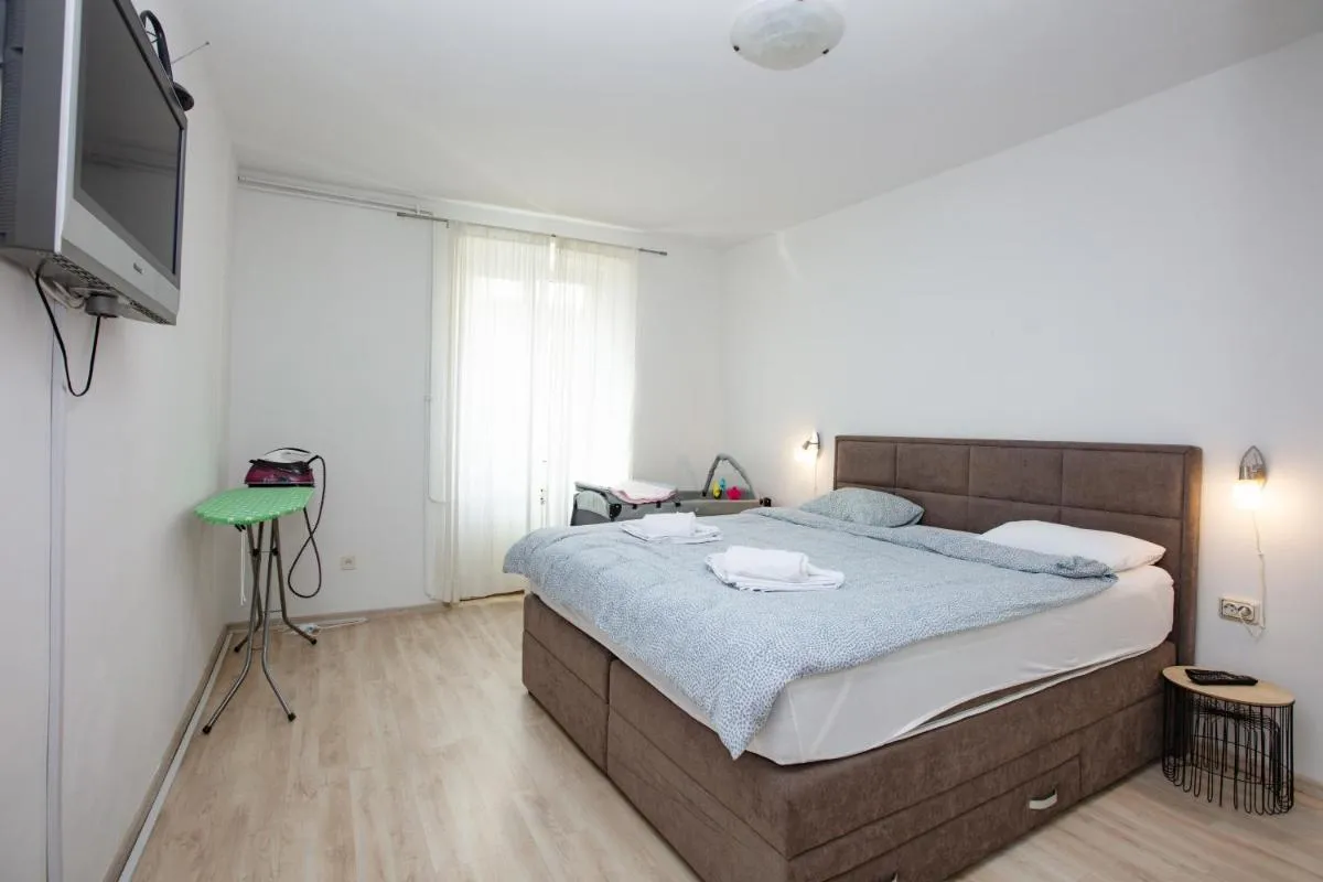 Image 1 of Apartments by the sea Sibenik – 21816