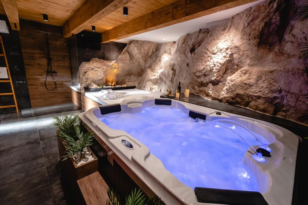 Image 1 of Botun Luxury Apartment