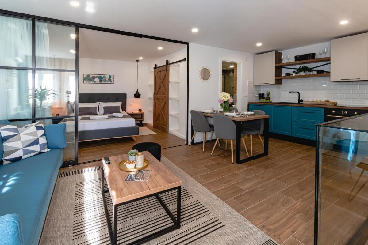 Image 2 of Botun Luxury Apartment