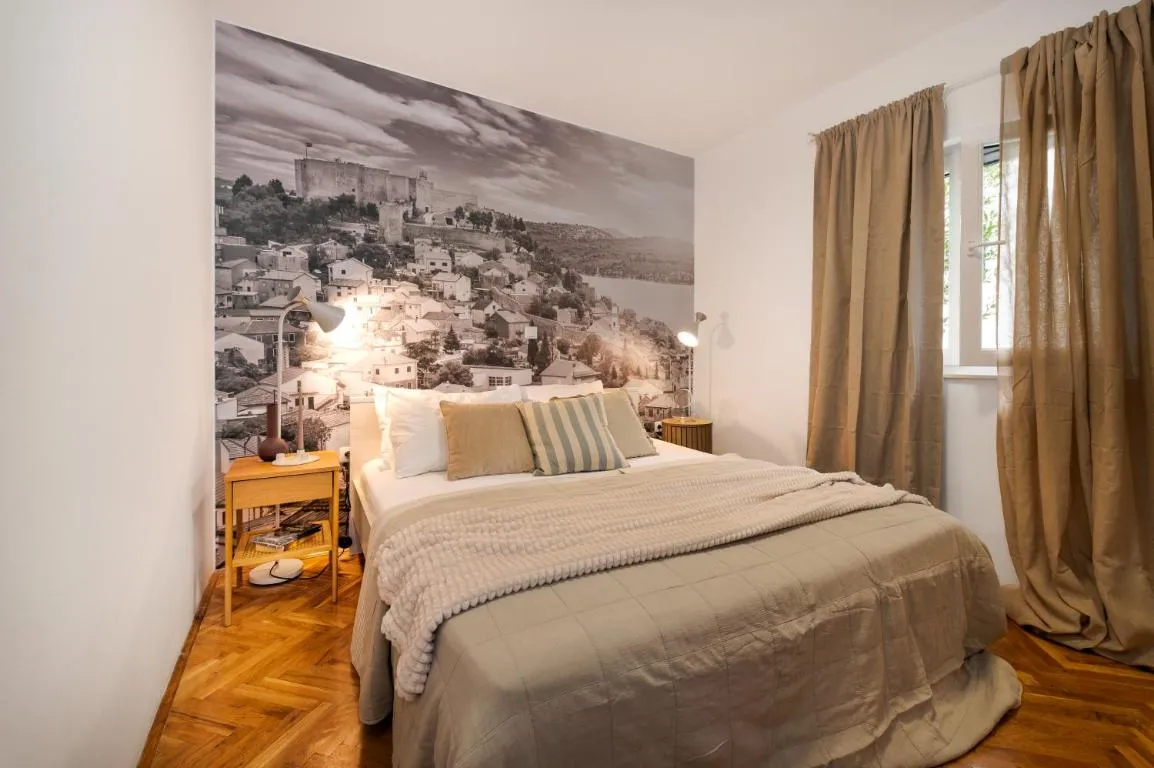 Image of Charming renovated apartment next to the sea