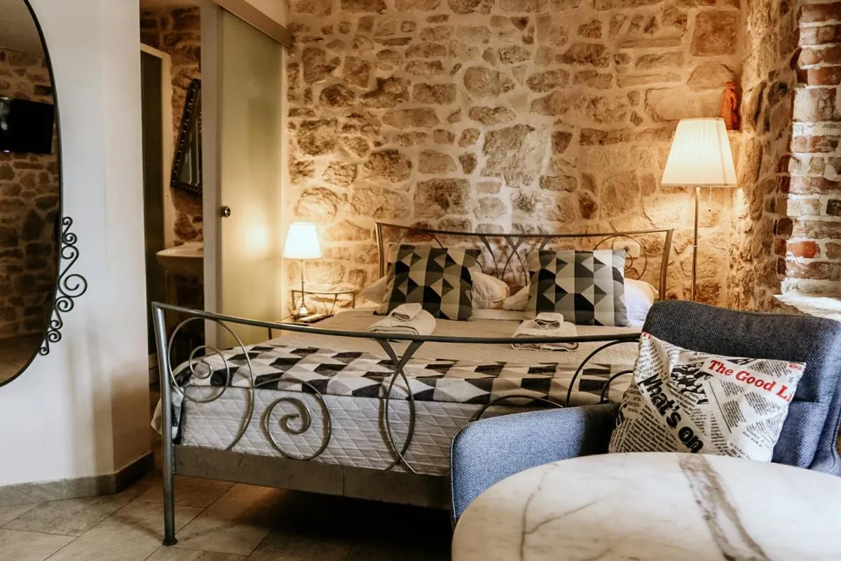 Image 2 of City Rooms Šibenik
