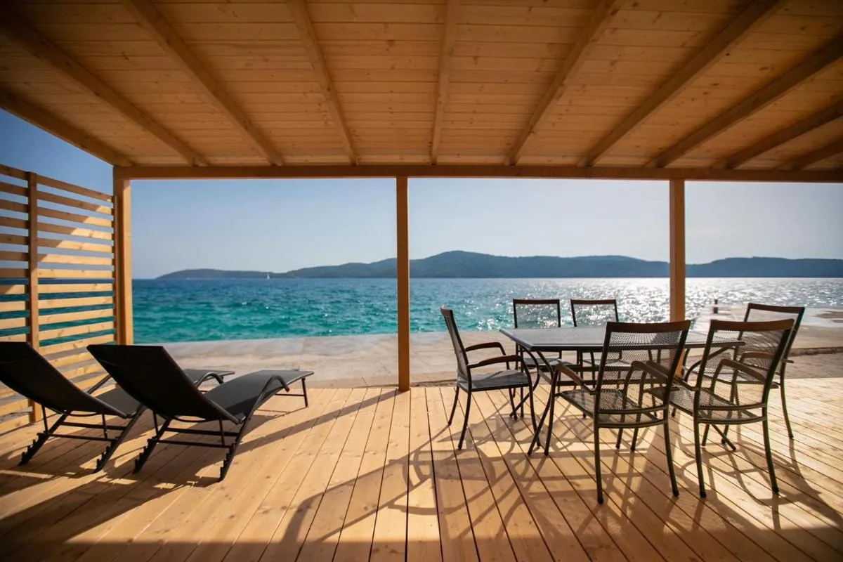 Image 4 of Deluxe Beach Mobile Homes