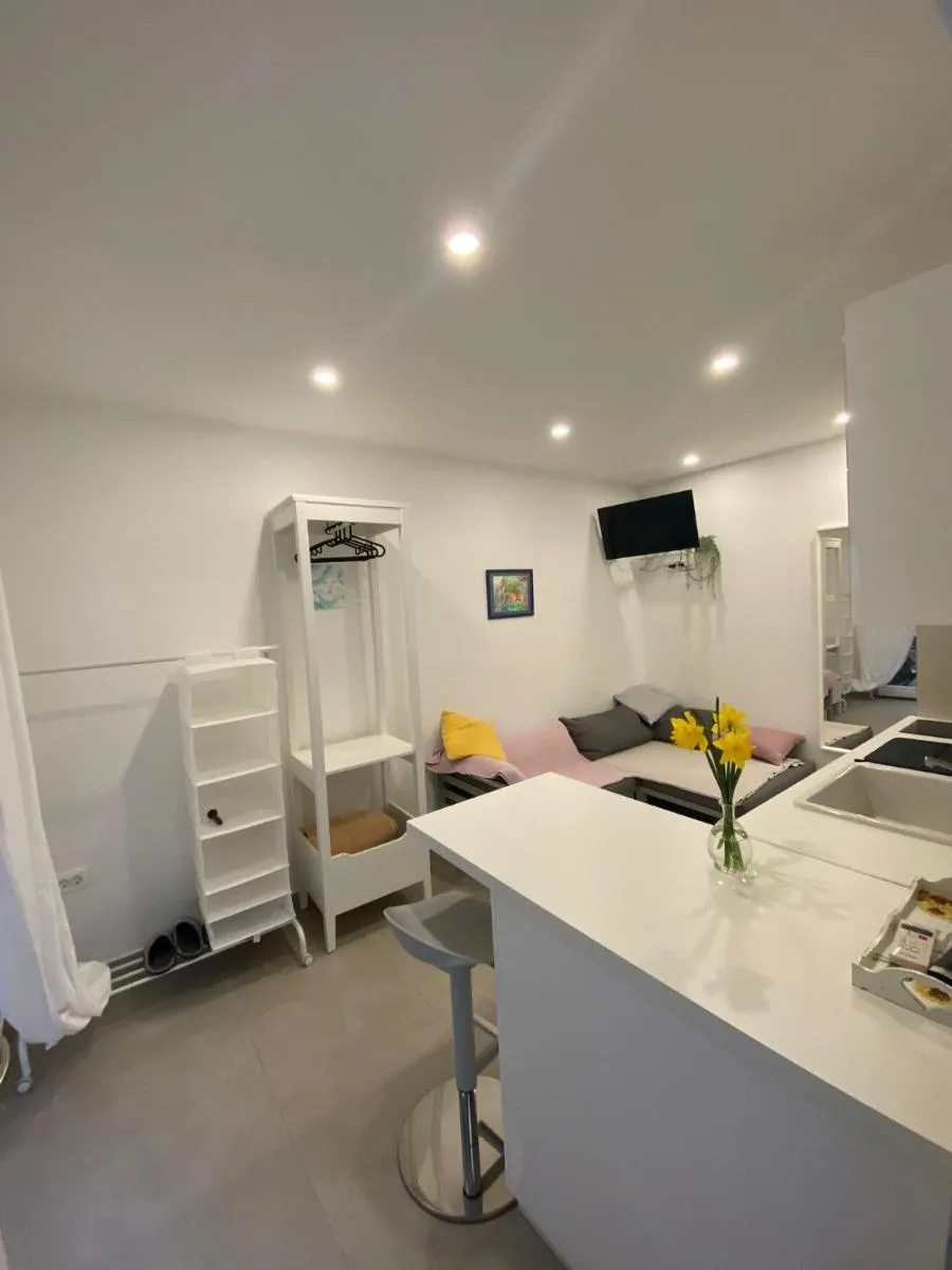 Image 5 of Lovely Suite