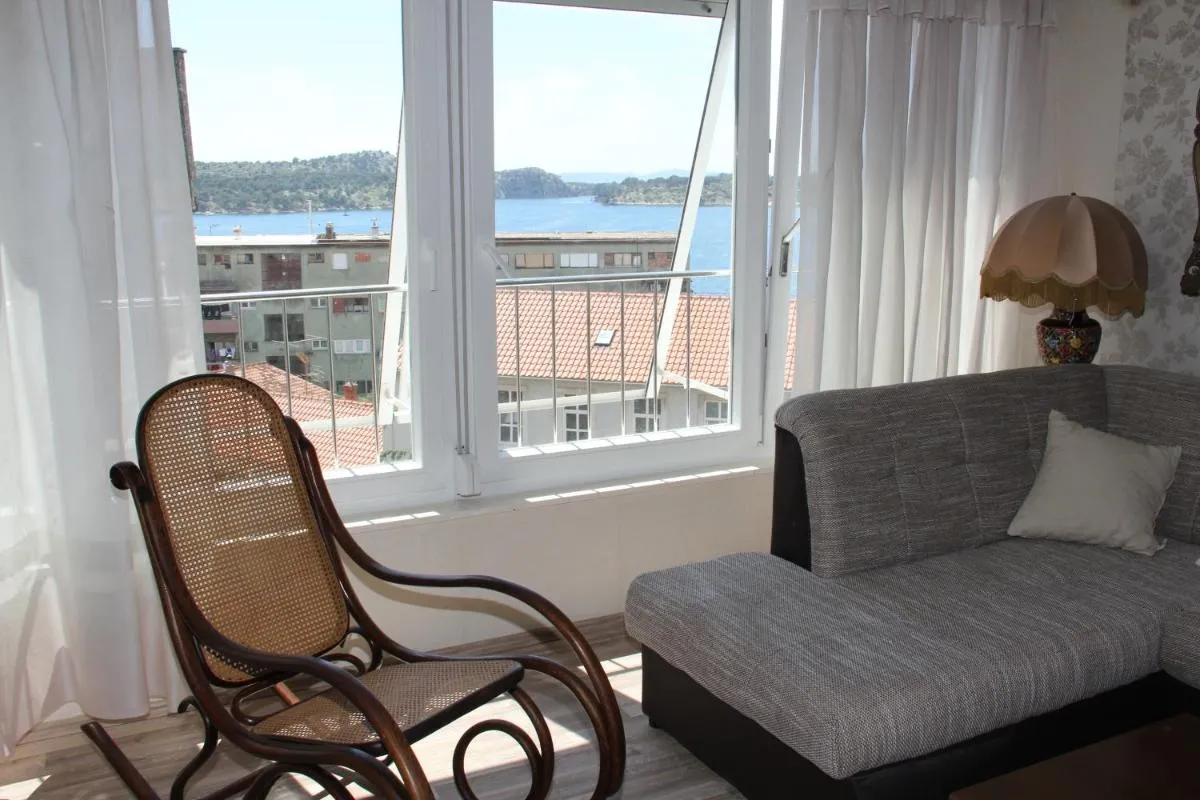 Image 4 of Martin Apartment