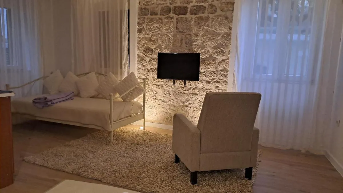 Image 5 of Medulić Palace Rooms & Apartments