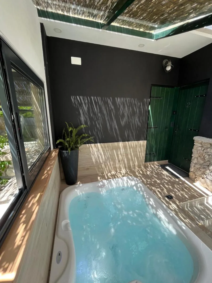 Image 1 of Romantic apartments