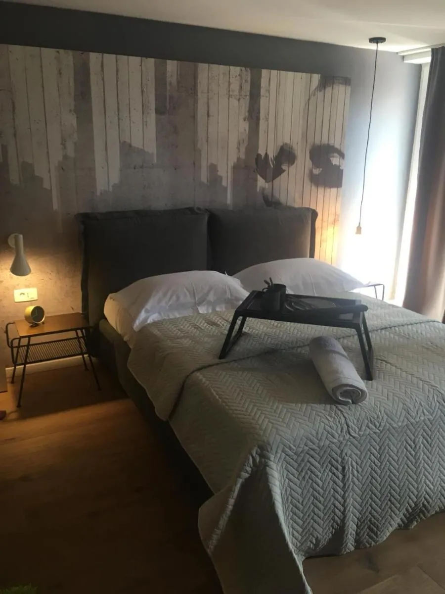 Image 4 of Sibinicum luxury rooms