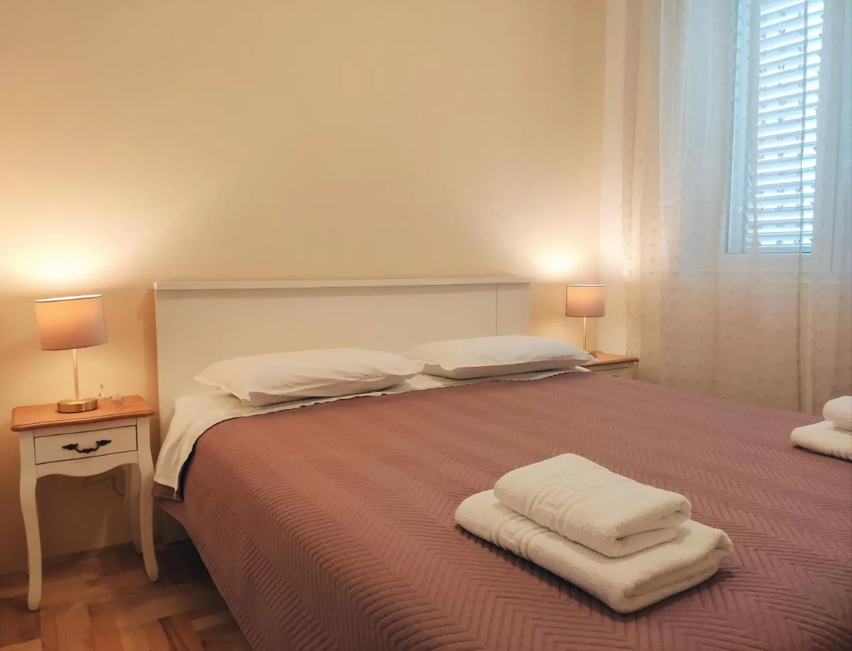 Image 6 of Siesta Apartments