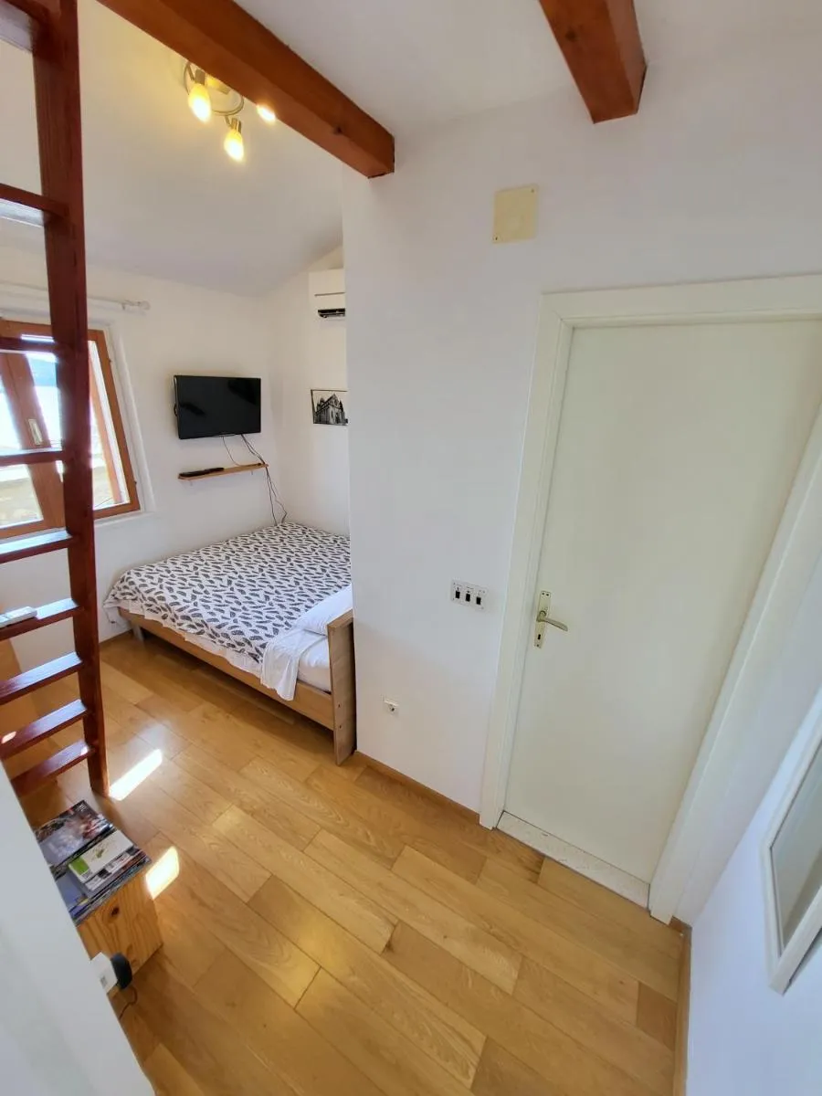 Image 5 of Studio Apartment Portal