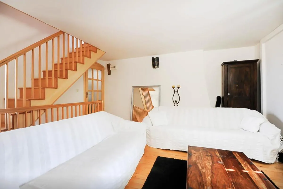 Image 1 of Torriano Holiday House