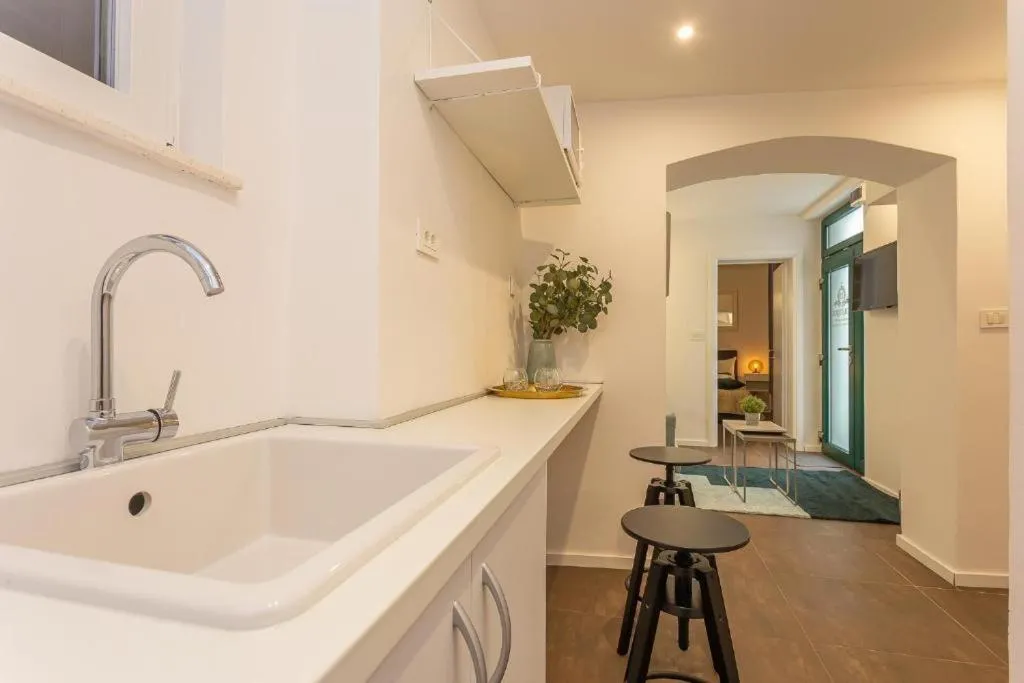 Image 2 of X Boutique Marinac Studio Apartments & Rooms