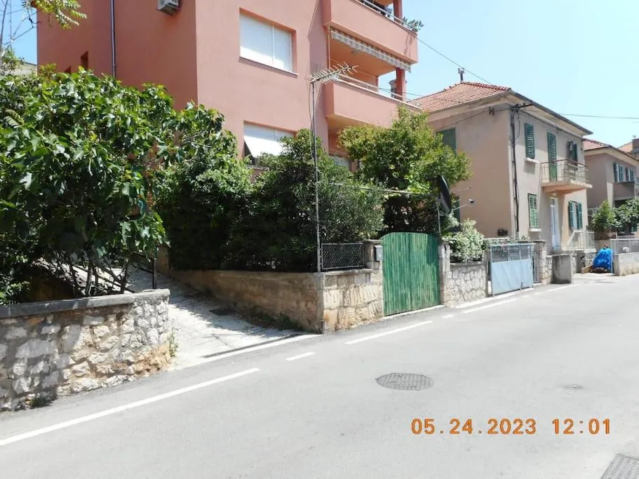Image 5 of apartment No.57