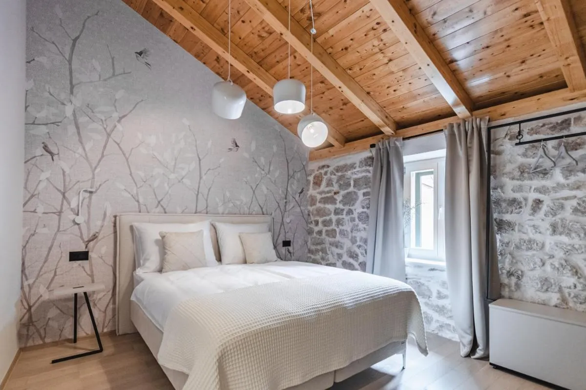 Image 1 of Amoretta rooms