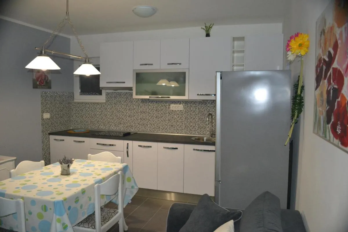 Image 2 of Apartman Bebe in old town- with FREE PARKING