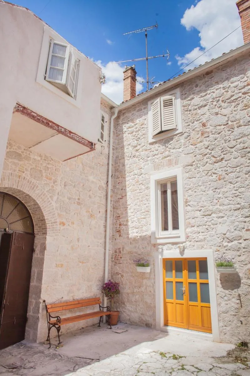 Image 3 of Apartman Brunela-free parking