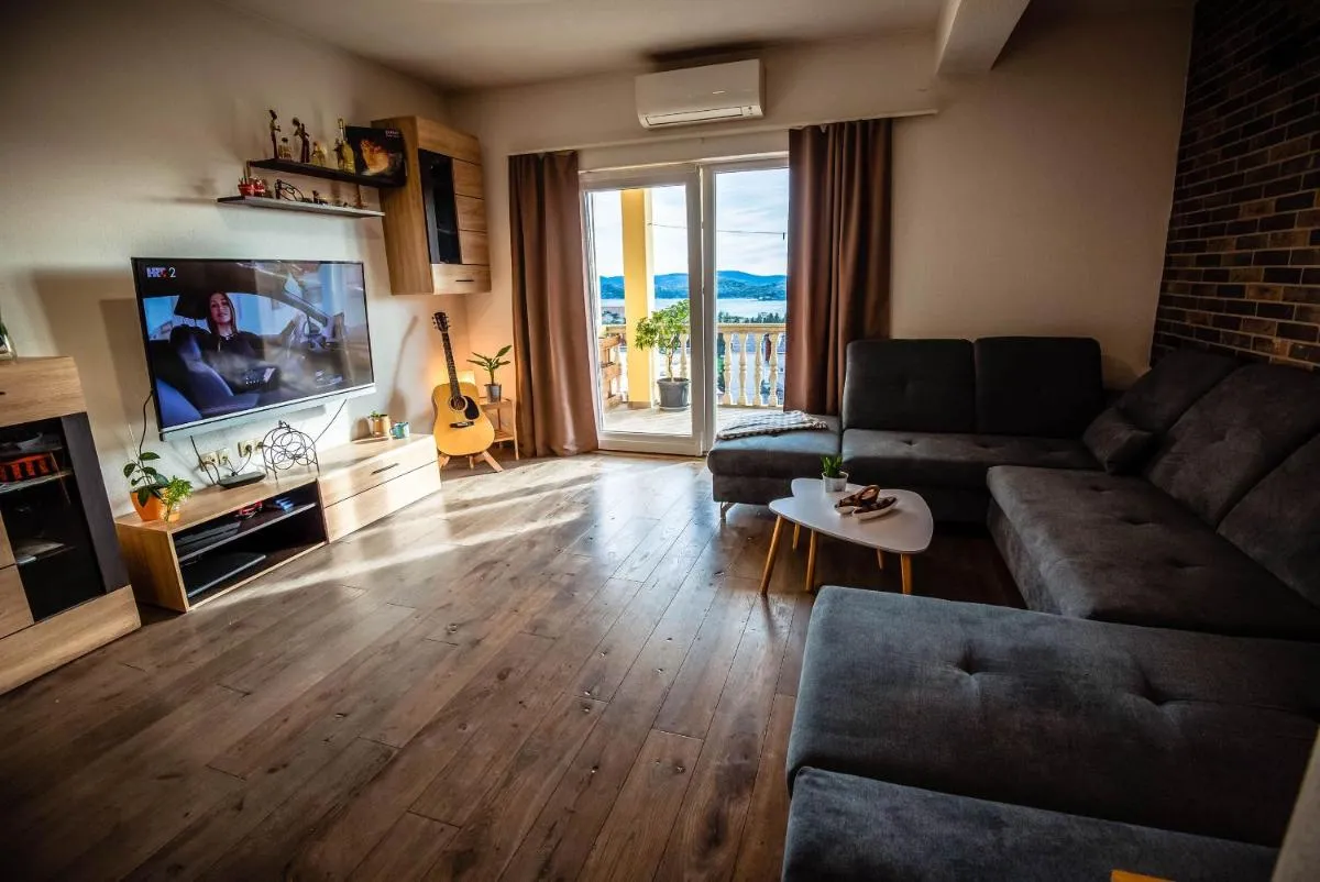 Image 4 of Apartman Fjaka