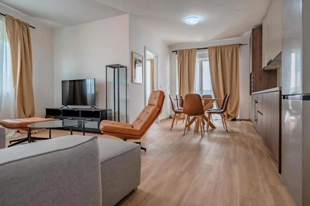 Image of Apartman Fjaka-spacious two bedroom apartment with parking