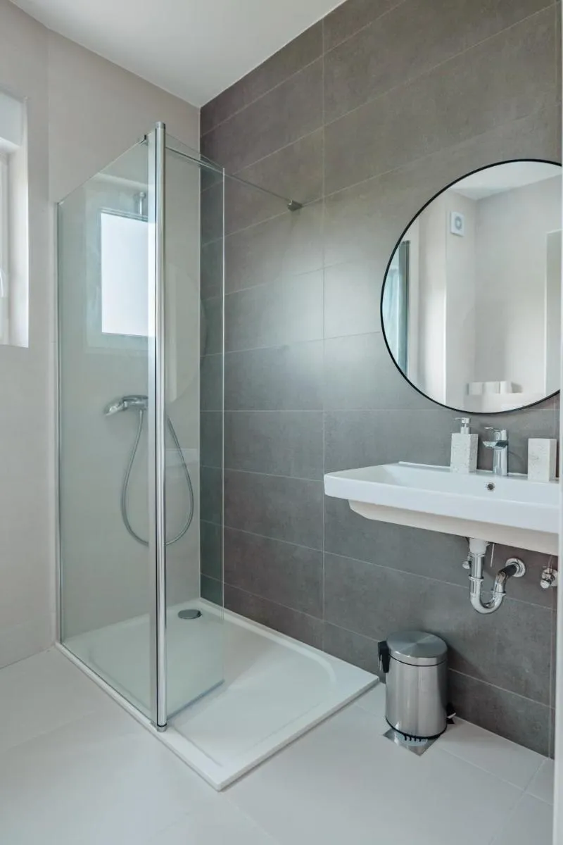 Image 3 of Apartman Fjaka-spacious two bedroom apartment with parking