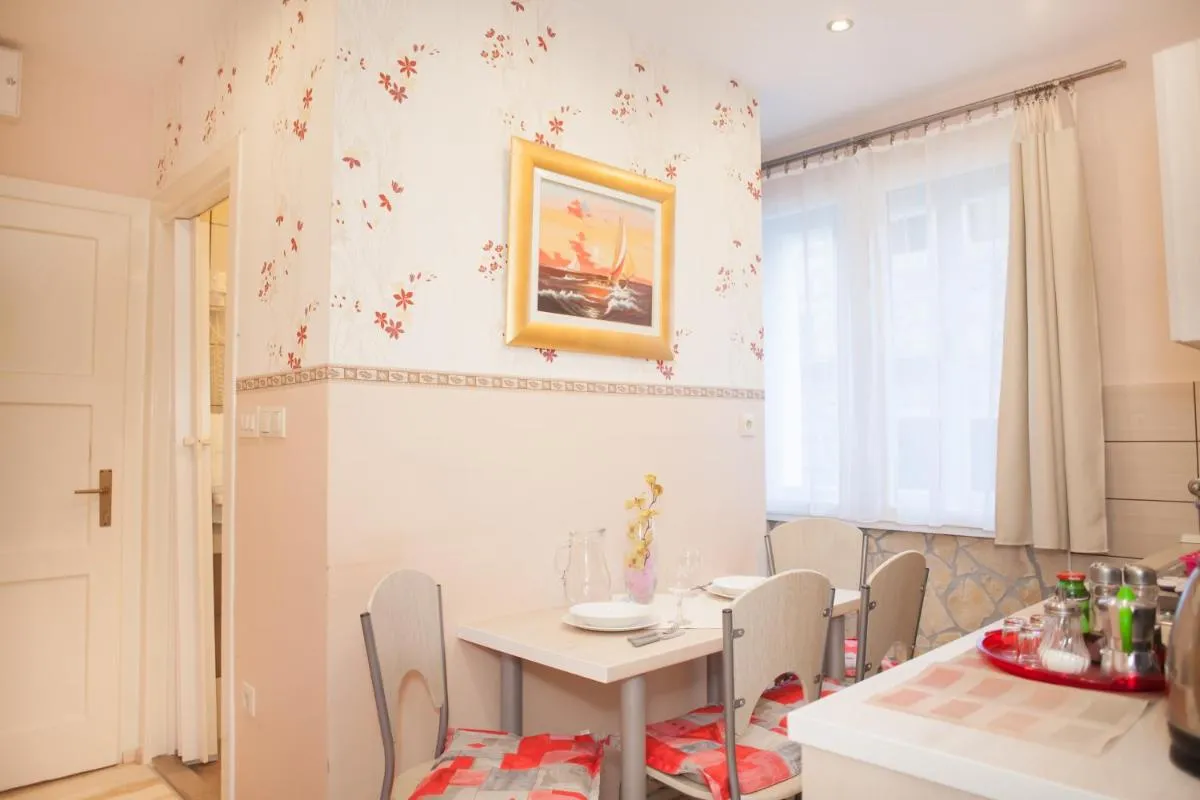 Image 2 of Apartment BARBARA – BOJANA