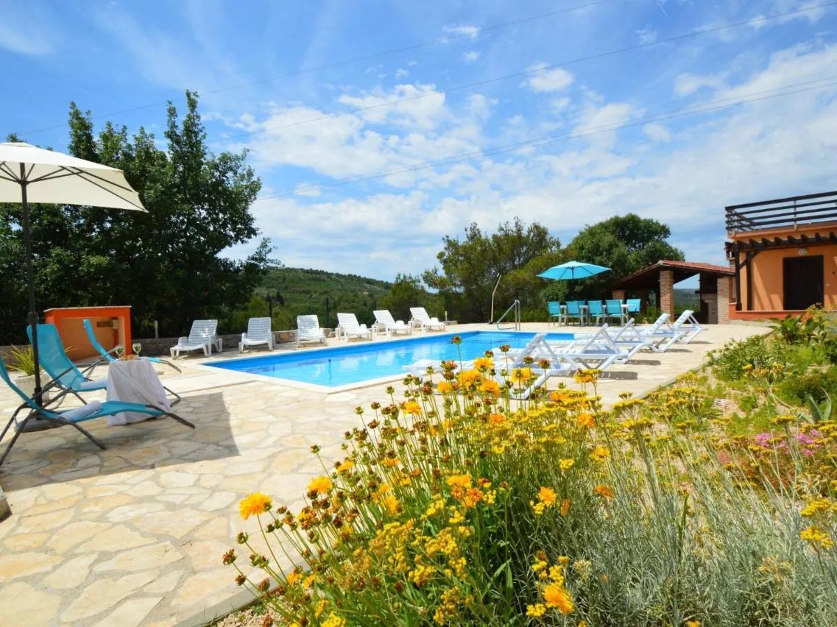 Image 5 of Apartment Bilice by Interhome