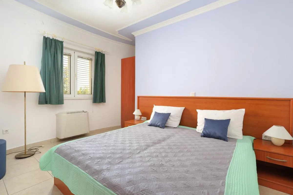 Image 6 of Apartment Brodarica 15270c