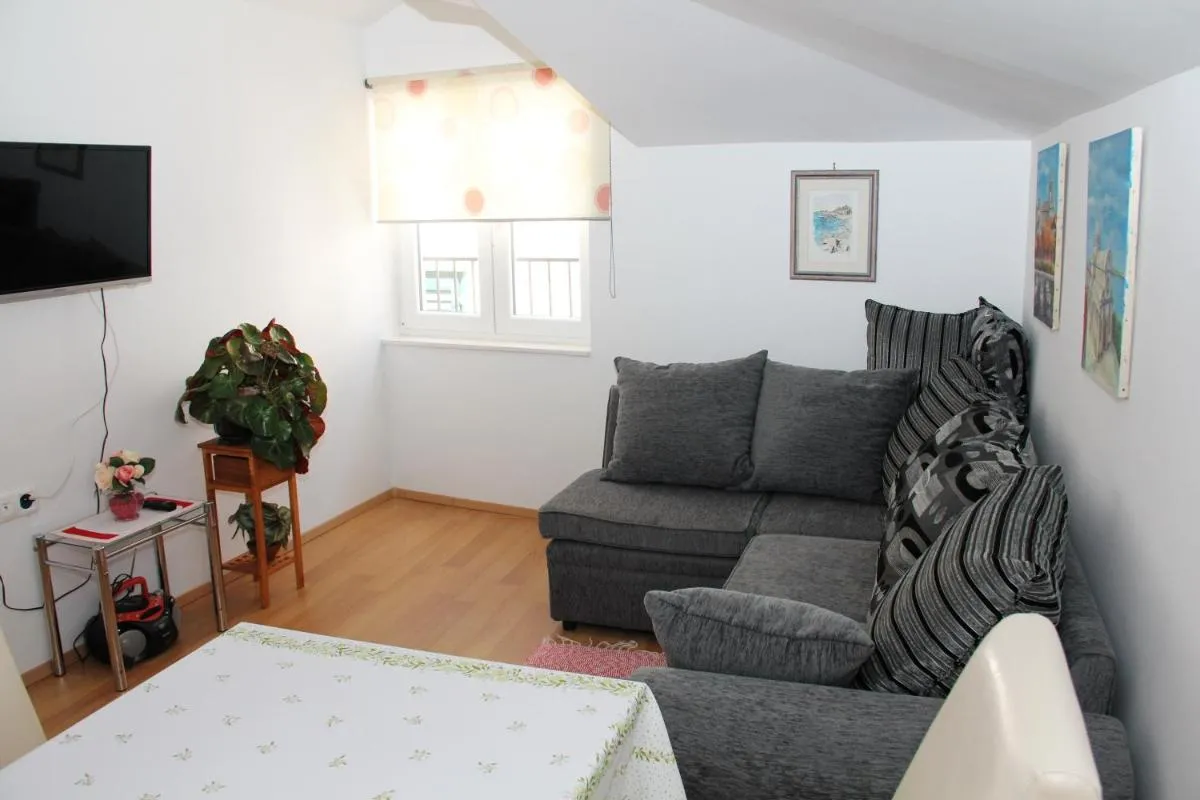 Image 4 of Apartment Bucevic
