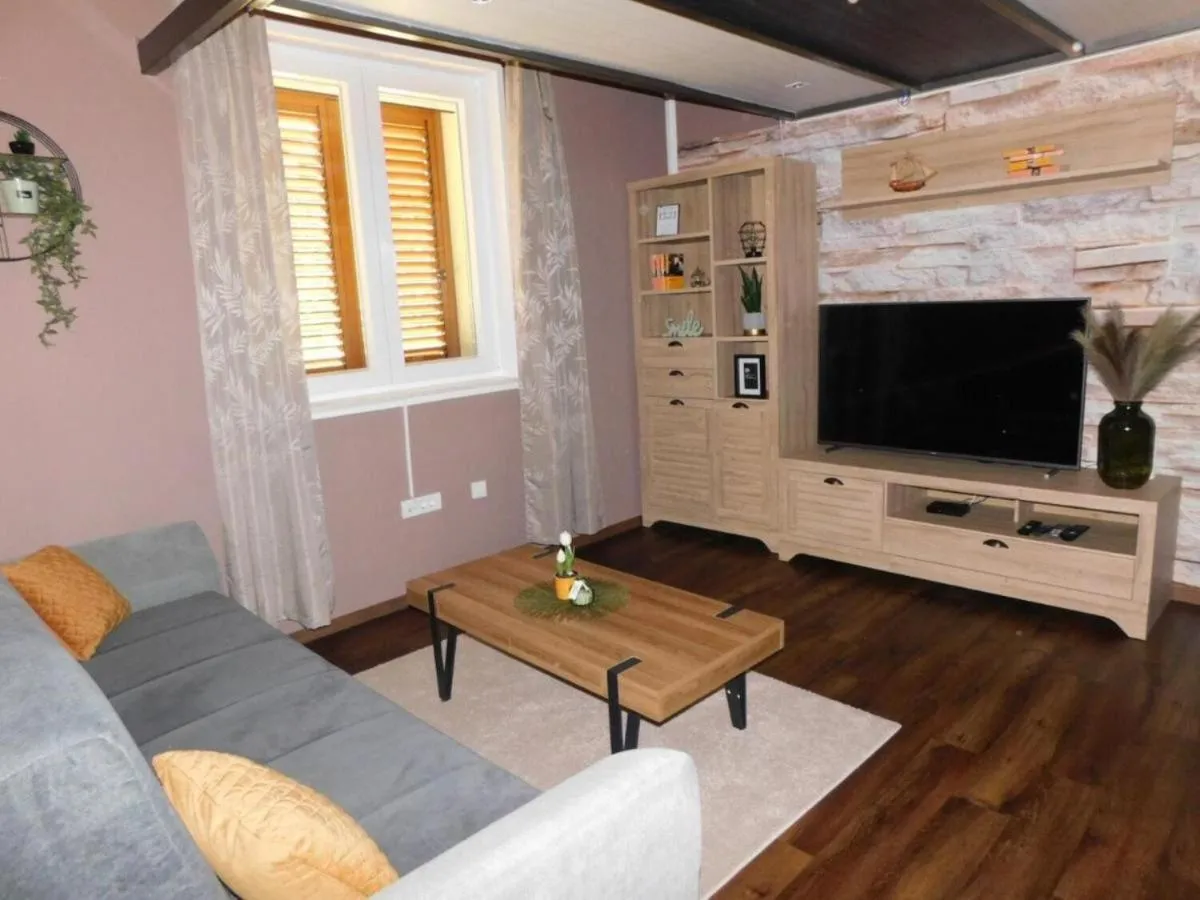 Image 4 of Apartment Ivan