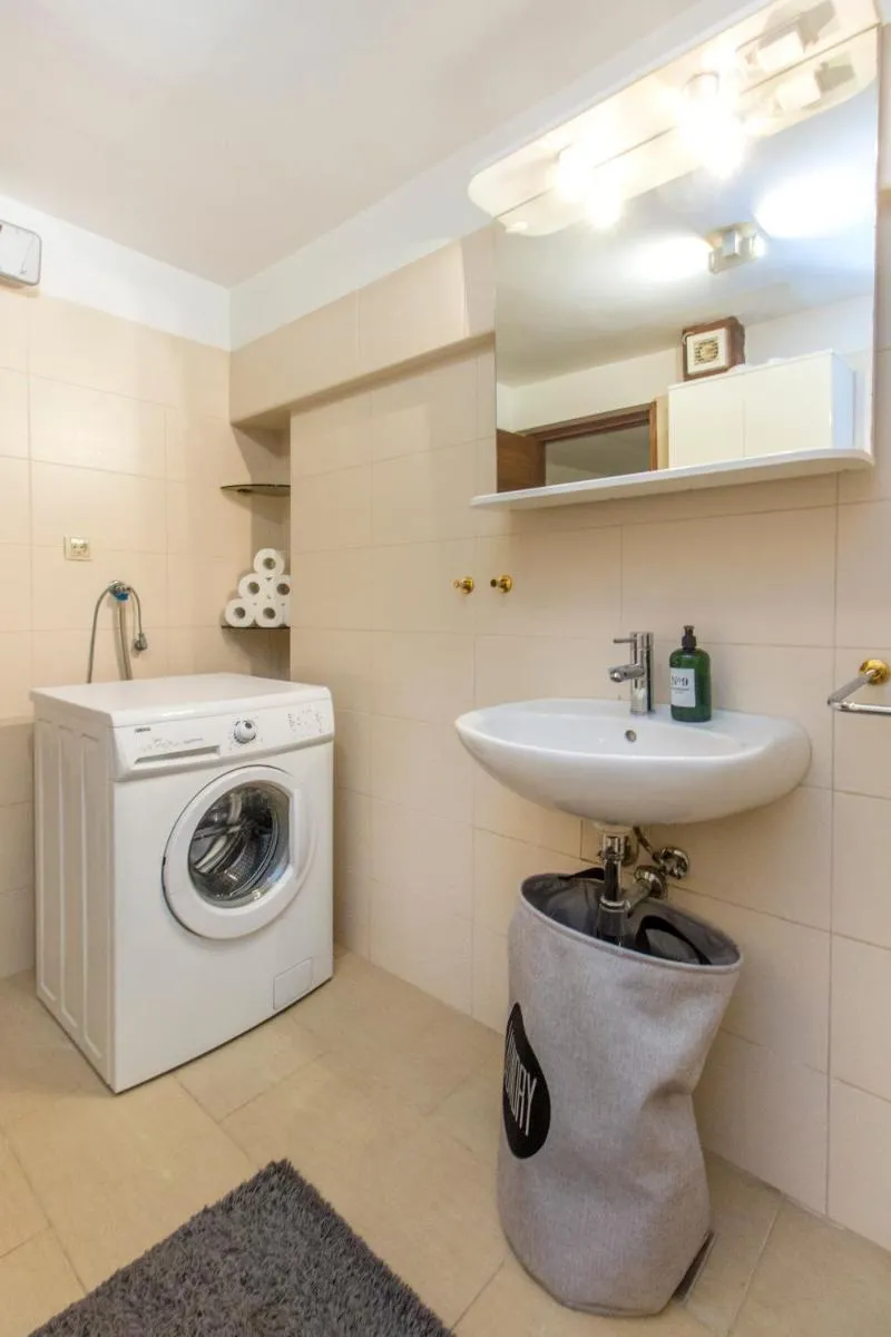 Image 3 of Apartment Ivan city center