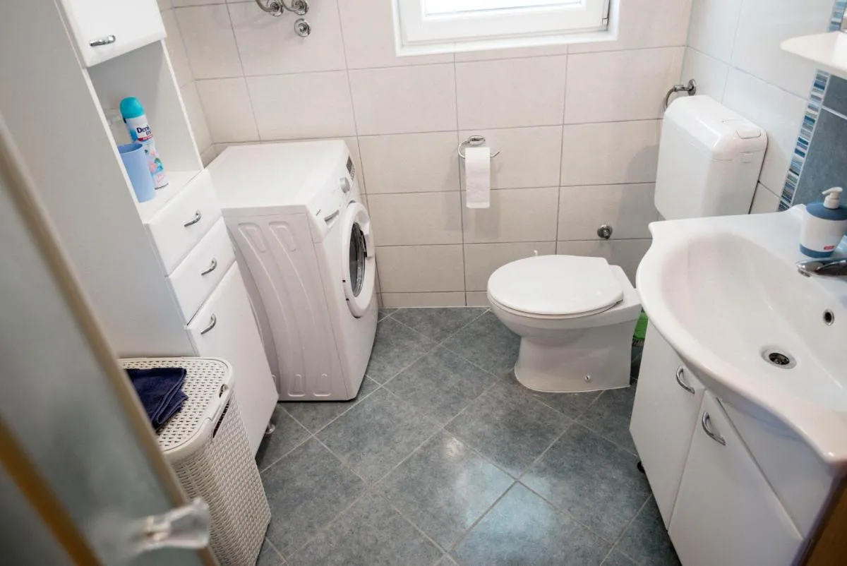 Image 2 of Apartment Jany