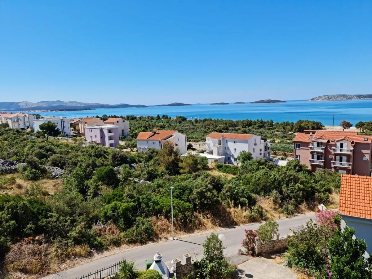 Image 1 of Apartment Luka with Balcony, sea view and FREE parking