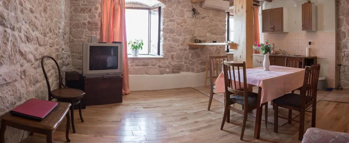 Image 3 of Apartment Riva