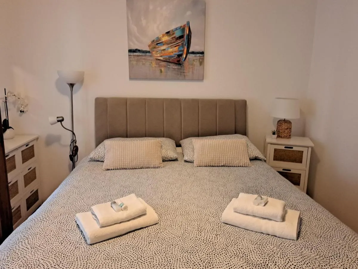 Image 1 of Apartment Summer