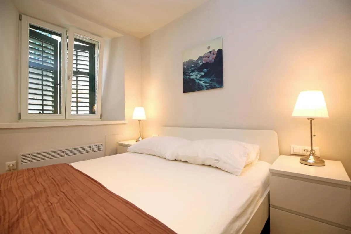 Image 1 of Apartment Volat